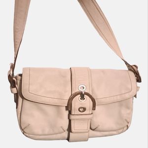 🟥🟧🟨 SALE $50 🟨🟧🟥 Coach White Leather Purse Handbag